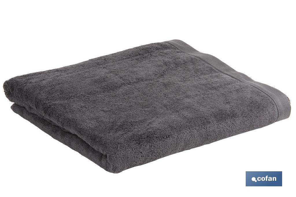 TOALLA DUCHA GRIS ANTRACITA GR.580/M2 MODELO PIEDRA 70X140cm