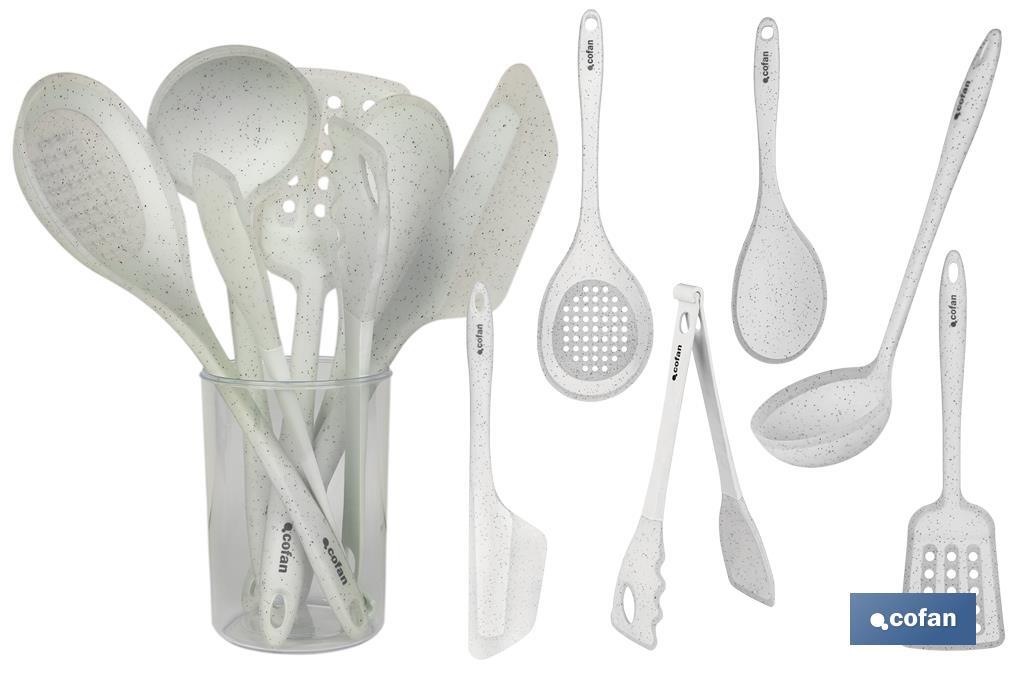 Set de 7 utensilios blancos para cocina de la gama Bach